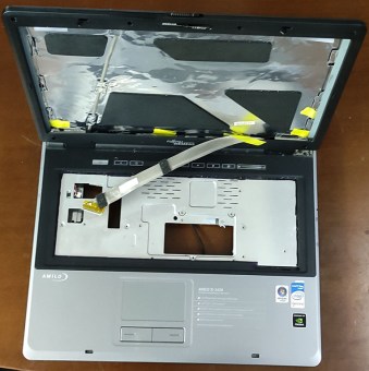 LAPTOP-FUJITSU-SIEMENS-AMILO-XI2428-2