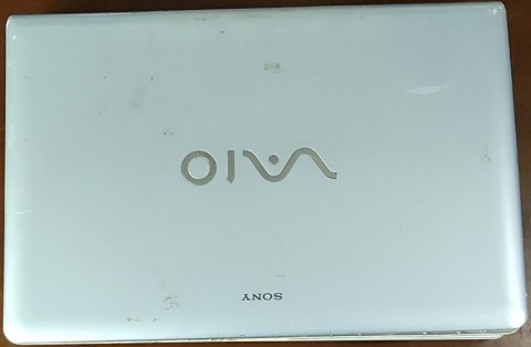LAPTOP-SONY-VAIO-PCG-71311M