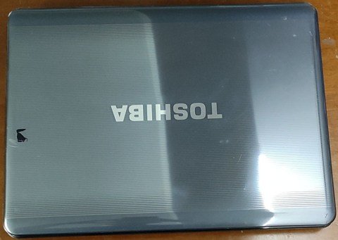 LAPTOP-TOSHIBA-A300-15C