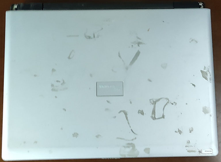 LAPTOP-FUJITSU-SIEMENS-AMILO-A1645 LAPTOP FUJITSU SIEMENS AMILO A1645-